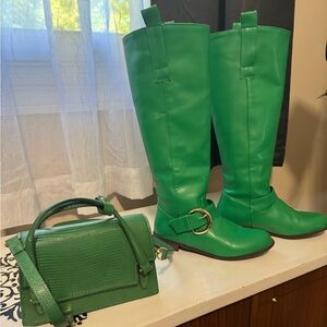 Vibrant Green Boots. They say 7.5 but are a size 7.